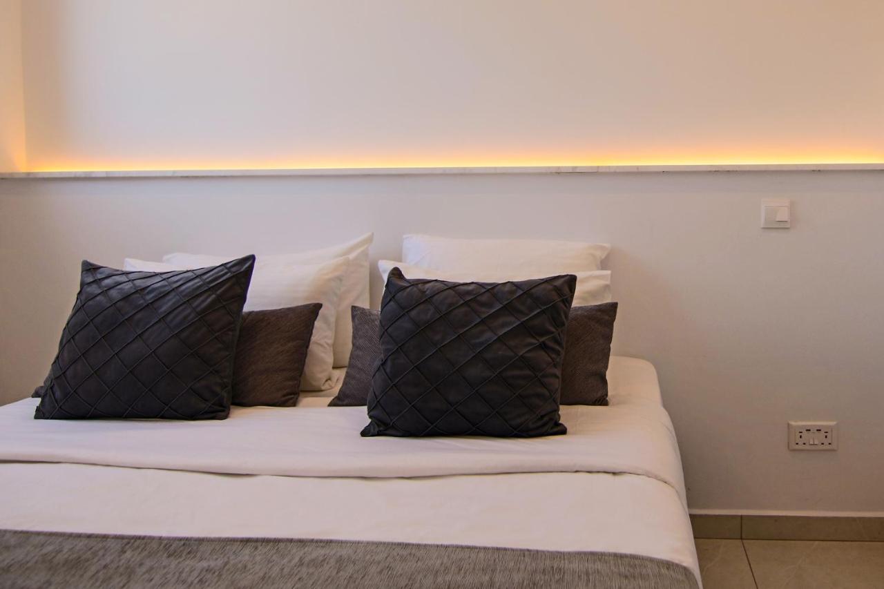 Phaedrus Living - Seaside Executive Flat Harbour 207 Apartment Paphos Exterior photo